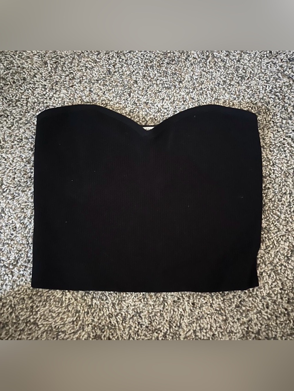 Black Babaton Sculptknit ribbed sweetheart tube top from Aritzia size XL